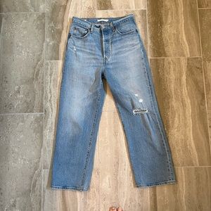 Levi’s Ribcage Straight Ankle Jean